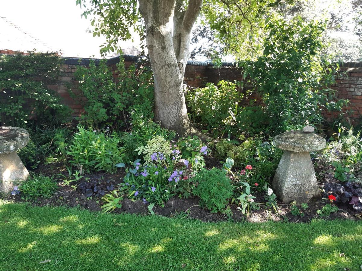 Alderminster Whitchurch Farm Guesthouse מראה חיצוני תמונה